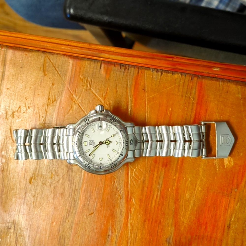 Men's Tag Heuer 40mm Silver Bracelet and White Dial